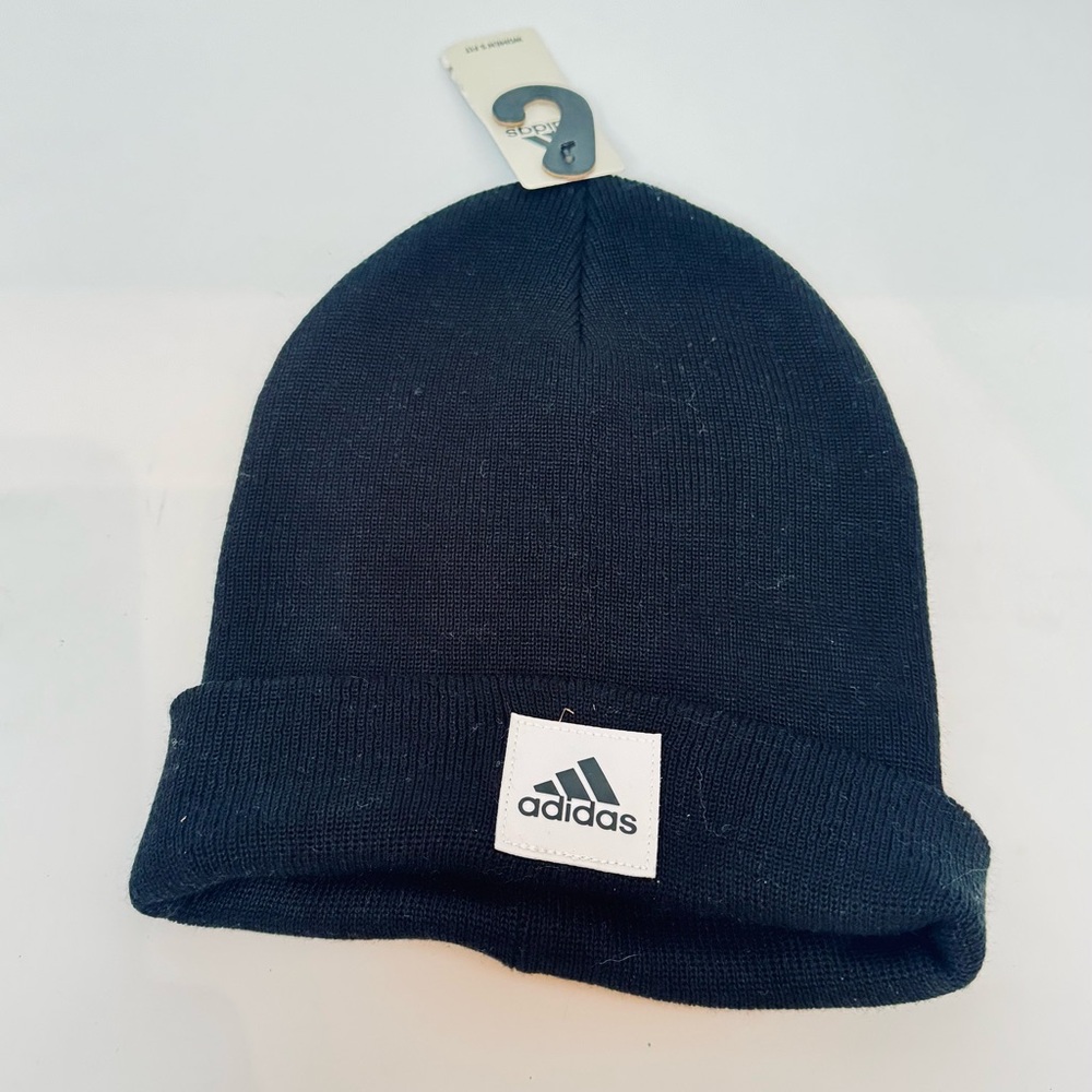 NWT ADIDAS BEANIE
